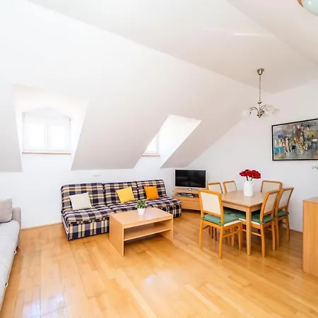 Foteza Apartment