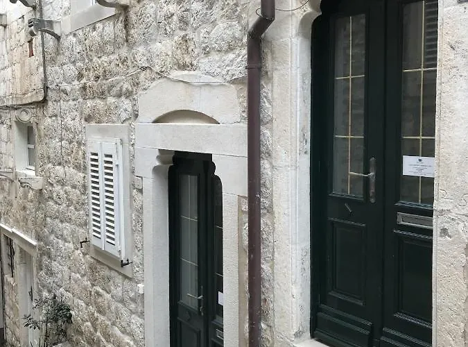 Foteza Lägenhet *